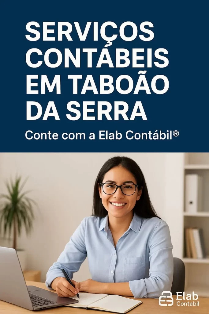 Mulher sorridente em escritório com notebook e caderno, representando serviços contábeis em Taboão da Serra oferecidos pela Elab Contábil®.